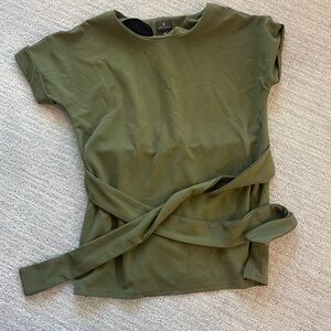 Worthington olive green top